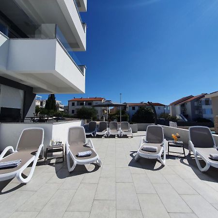 Seahorse Luxury Apartment With Pool And Sea View Novalja Zewnętrze zdjęcie