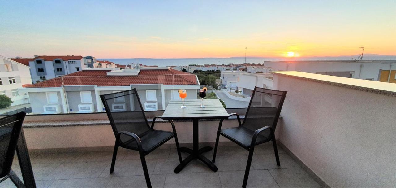 Seahorse Luxury Apartment With Pool And Sea View Novalja Zewnętrze zdjęcie