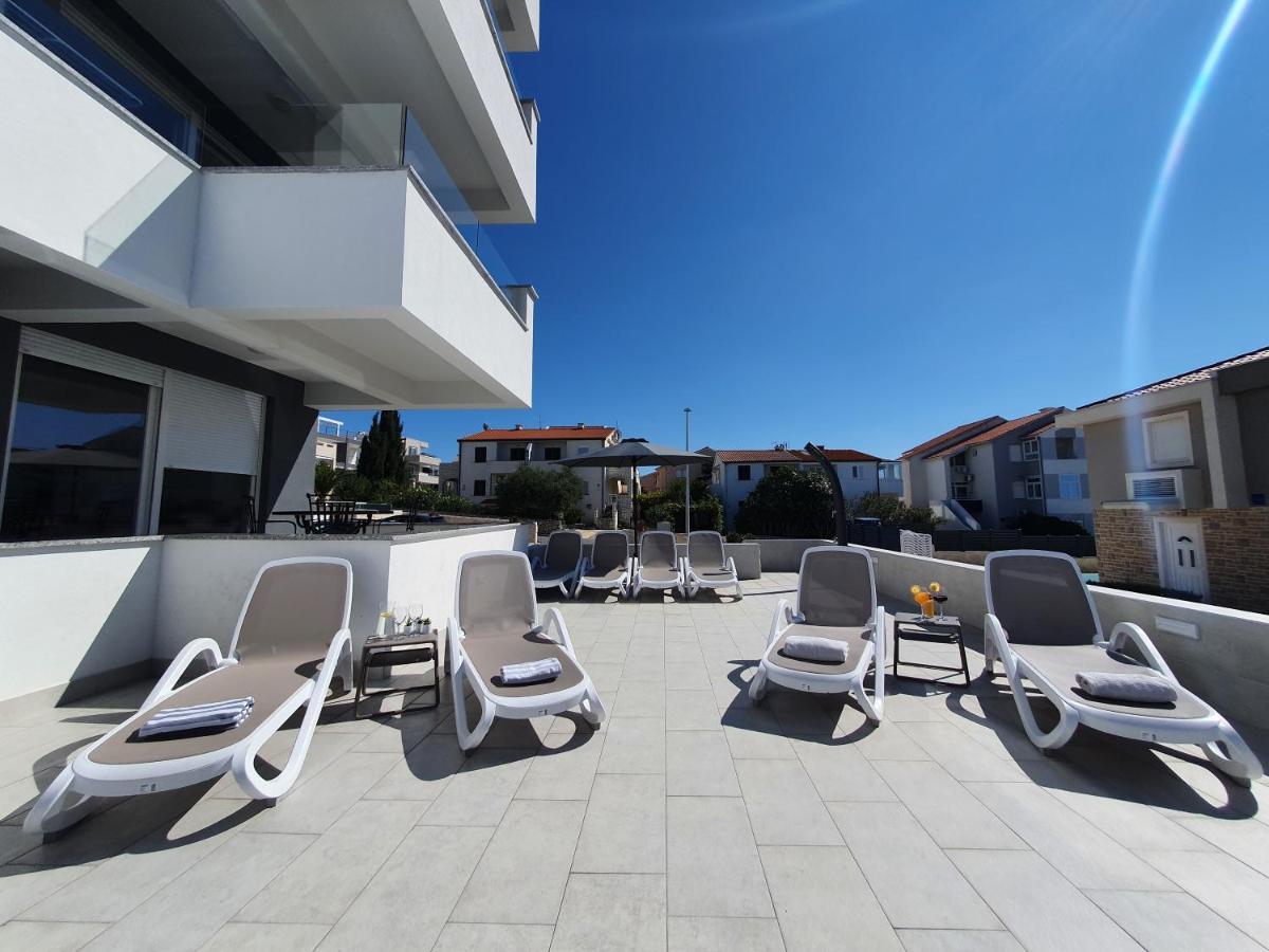 Seahorse Luxury Apartment With Pool And Sea View Novalja Zewnętrze zdjęcie