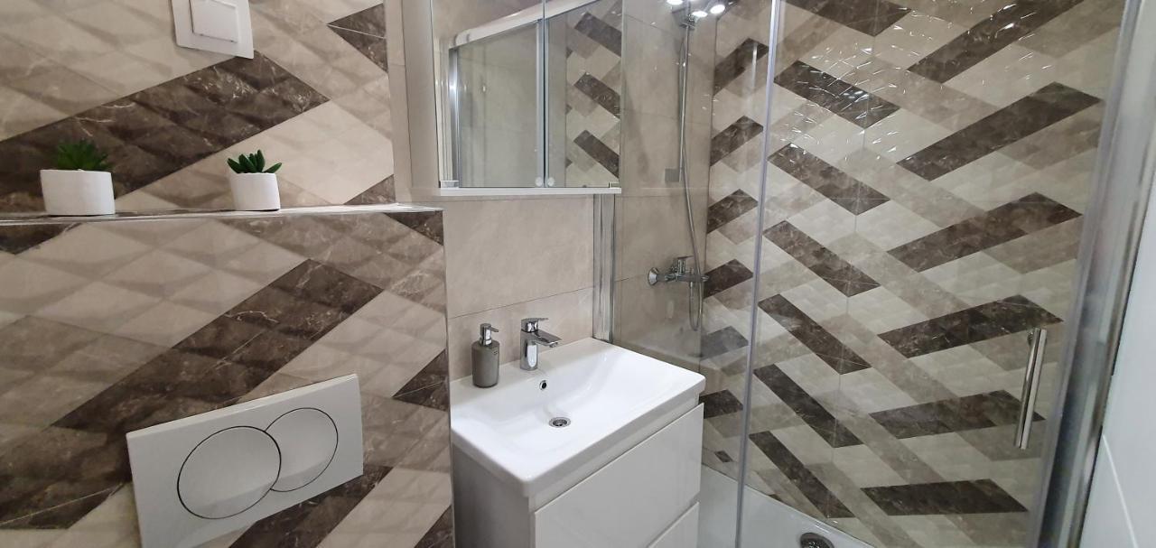 Seahorse Luxury Apartment With Pool And Sea View Novalja Zewnętrze zdjęcie