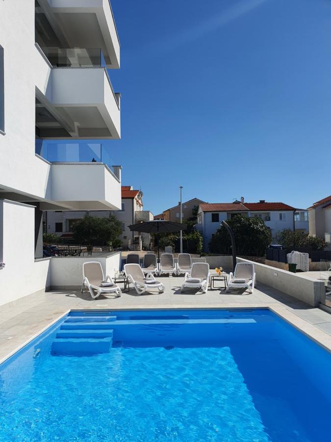 Seahorse Luxury Apartment With Pool And Sea View Novalja Zewnętrze zdjęcie