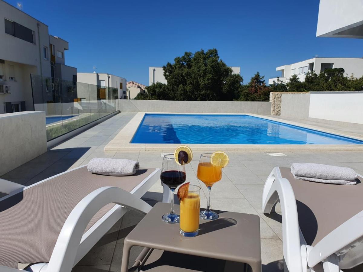 Seahorse Luxury Apartment With Pool And Sea View Novalja Zewnętrze zdjęcie